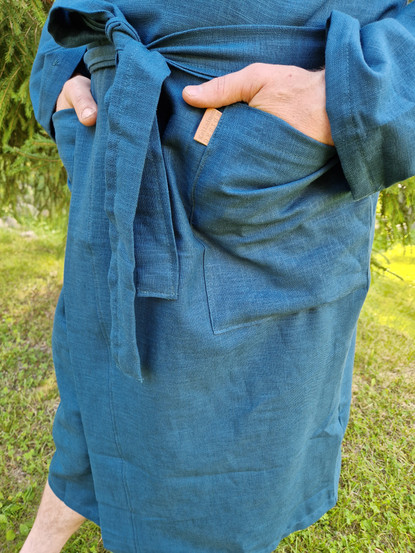 Kylpytakki pellavantyyppisestä ramista Petrooli, Musta ja Hiekka