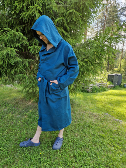 Kylpytakki pellavantyyppisestä ramista Petrooli, Musta ja Hiekka