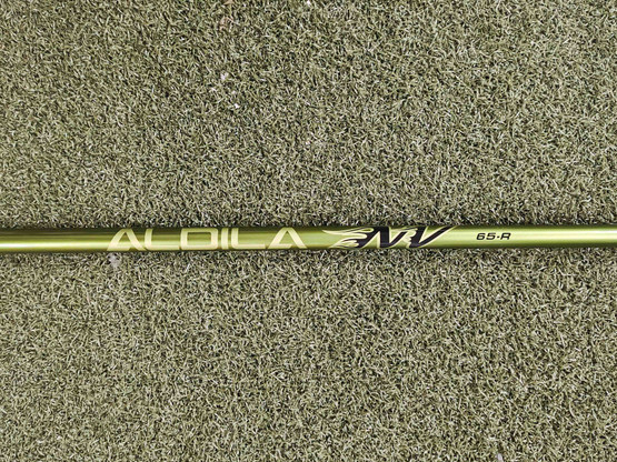 Käytetty Draiverin varsi, Aldila NV 65g, Regular, 1 kpl
