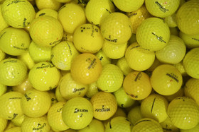 Keskiluokan keltaiset golfpallot, 25 kpl