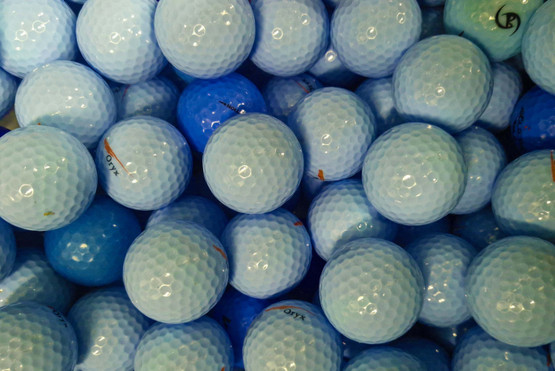 Edulliset siniset ja vaaleansinen golfpallot, 25 kpl
