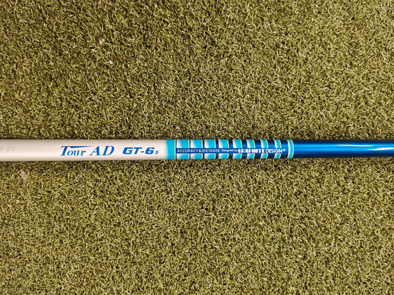 Käytetty draiverin varsi, Graphite Design Tour AD GT-6, stiff, 1 kpl