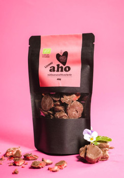 Organic strawberry covered with chocolate 