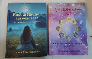  Kuusta Kuuhun Terveydessä ja Hyvän Kuun aikaan -paketti+Kuu joulussa