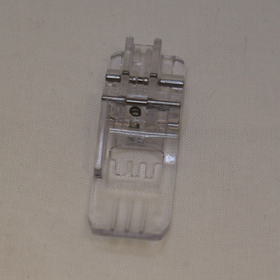 Läpinäkyvä paininjalka