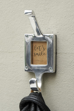 RM Lovely Picture Hook