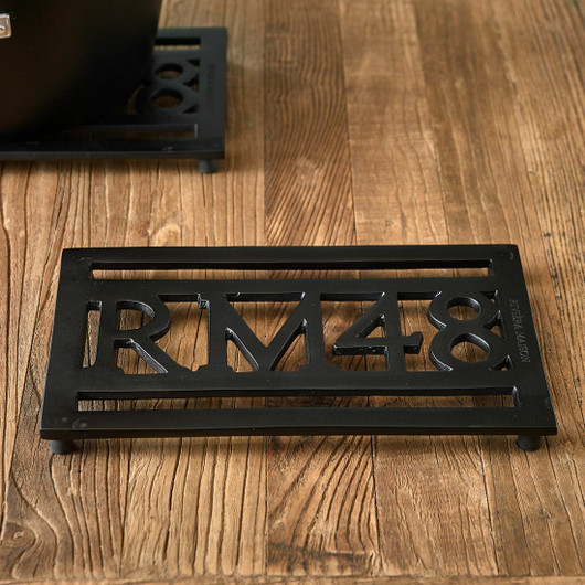 RM 48 Trivet black