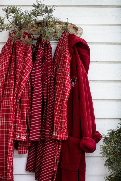 Avery yöpaita orgaanista puuvillaaflanellia punainen/beige