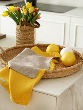 Velvet Pallokynttilä 10cm Lemon Balmuir