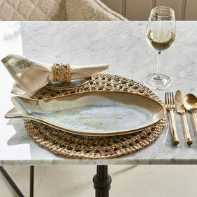 Lagos Fish tarjoiluvati koko L