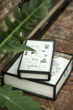 Solitaire lasilaatikko kannella neliö