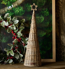 Rustic Rattan joulukuusi, jossa köynnös ympärillä