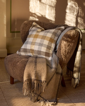 Ruudullinen kierrätyspuuvilla tyynynpäällinen 50x50, oliivi/kaura