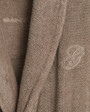 Kirjailtu kylpytakki väri Taupe Beige Gant Home