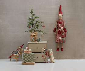 Magneettinisse tyttö 26 cm Maileg