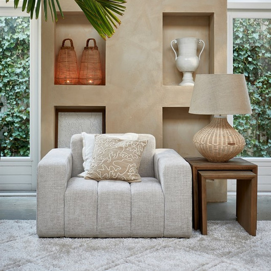 Novi pöytävalaisin Riviera Maison