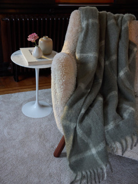 Senzo ruutukuvioinen mohair torkkupeite 140x200