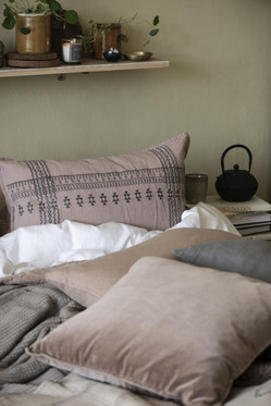 Samettityyny pellavanvärinen Ib laursen 52x52 cm