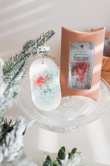 Huonetuoksu revontuli