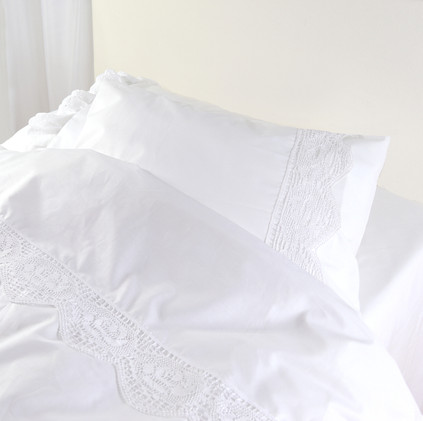 Pussilakana Vanhanajan valkoinen