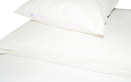 Tyynynsuoja vetoketjulla | Waterproof