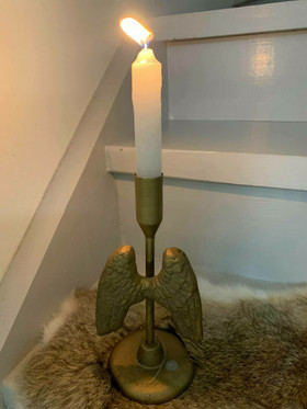 Kynttilänjalka Hermes