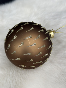 Lasipallo, Tabatha pronssi