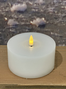 Valkoinen 10cm Ø , XL LED-tuikkukynttilä (ajastin, IP44)