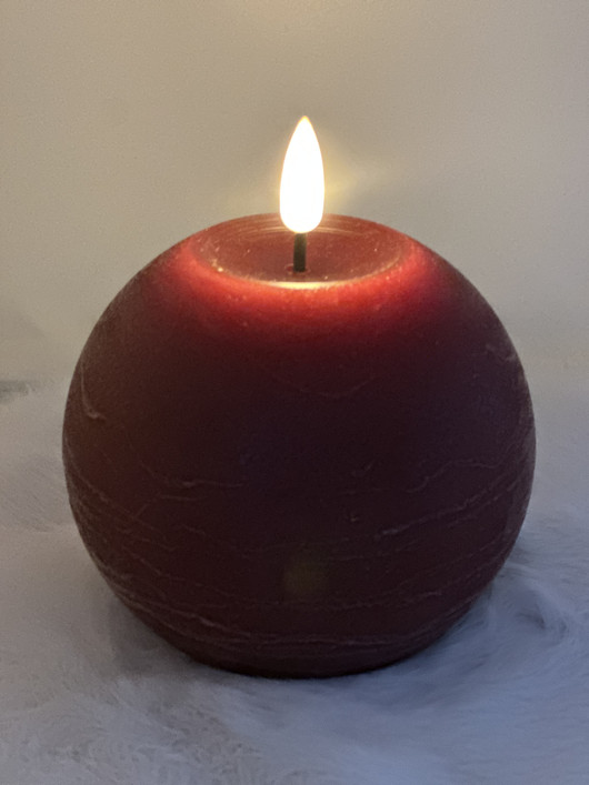 Punainen Ø10cm M LED-pallokynttilä (ajastin)