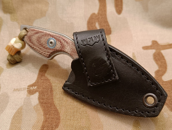 MKM Knives Mikro 1 veitsi + Design-kallo + MC Arid tuppi + Vyöklipsi