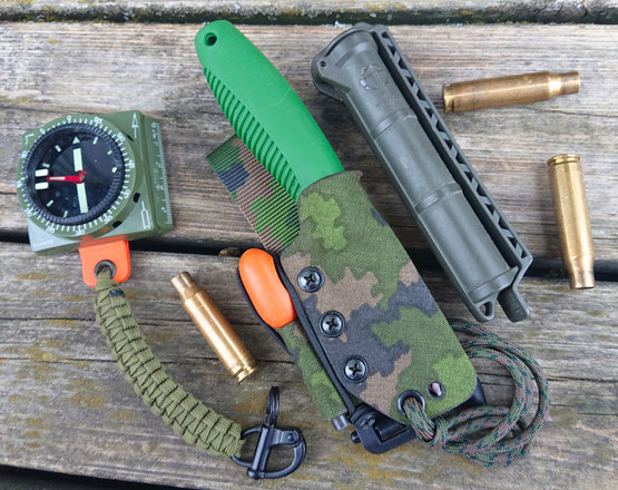 Sissipuukko M23 JA Taktinen Tuppi 