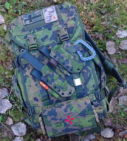 Varusteleka Jääkäripuukko 110 Tuppi M05 Camo 
