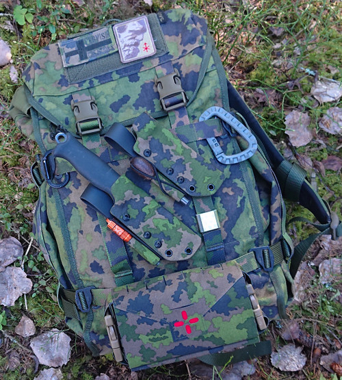 Varusteleka Jääkäripuukko 110 Tuppi M05 Camo 