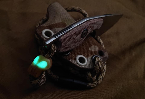 MKM Knives Mikro 1 veitsi + Design-kallo + MC Arid tuppi + Vyöklipsi