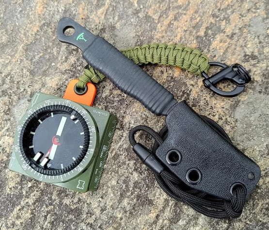 Varusteleka Tiny Tuppi Olive Drab tai Musta