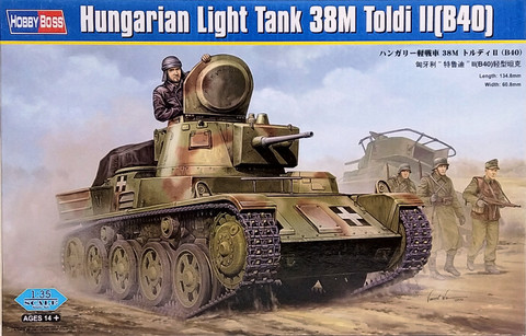 Hungarian Light Tank 38M Toldi II (B40) 1:35 (pidemmällä toimitusajalla)