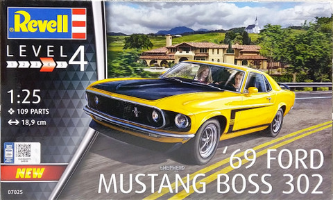 Ford Mustang Boss 302 1969, 1:25 (pidemmällä toimitusajalla)