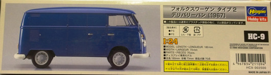 Volkswagen Type2 Delivery Van '67, 1:24 (pidemmällä toimitusajalla)