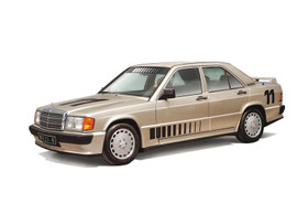 Mercedes-Benz 190E 2.3 16v, 1:24 (pidemmällä toimitusajalla)
