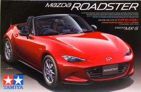 Mazda MX-5, 1:24 (pidemmällä toimitusajalla)