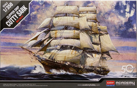 Clipper Ship Cutty Sark, 1:350 (pidemmällä toimitusajalla)