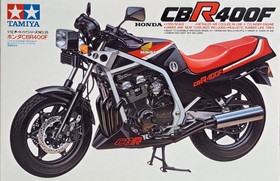 Honda CBR400F, 1:12