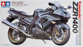 Kawasaki ZZR 1400, 1:12 (pidemmällä toimitusajalla)