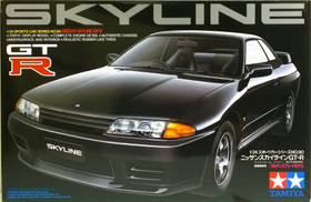 Nissan Skyline GT-R R32, 1:24 (pidemmällä toimitusajalla)