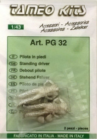 Standing Driver 2kpl 1:43