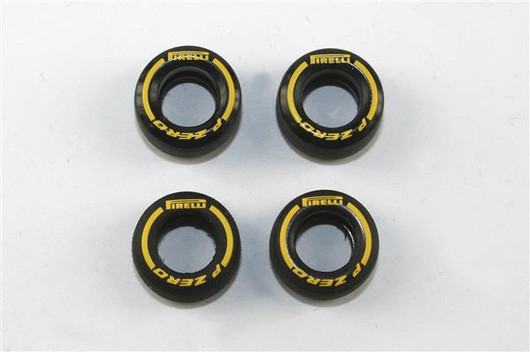 Tyres P Zero (yellow) Soft