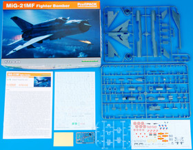 MiG-21MF Fighter Bomber ProfiPACK (sis. Extraa), 1:72