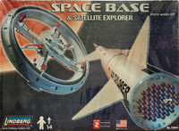Space Base & Satellite Explorer