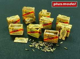 U.S. Ammunition Boxes with cartons of charges, 1:48