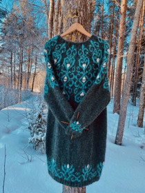 Sydänkäärön Dress, Knitting Pattern